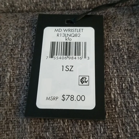 Brand new DKNY medium wristlet. Brown Graffiti pattern. Retails $78 - Picture 8 of 9